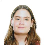 Soy una chica de 20 que está estudiando Comunicación Audiovisual en la Universidad de Valencia y tengo un B2 en inglés.